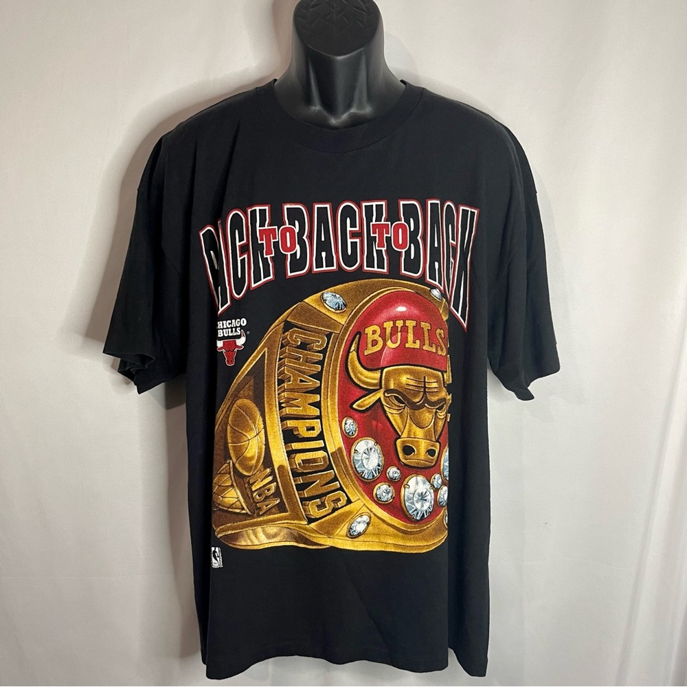 Vintage NBA Chicago Bulls Championship Shirt
